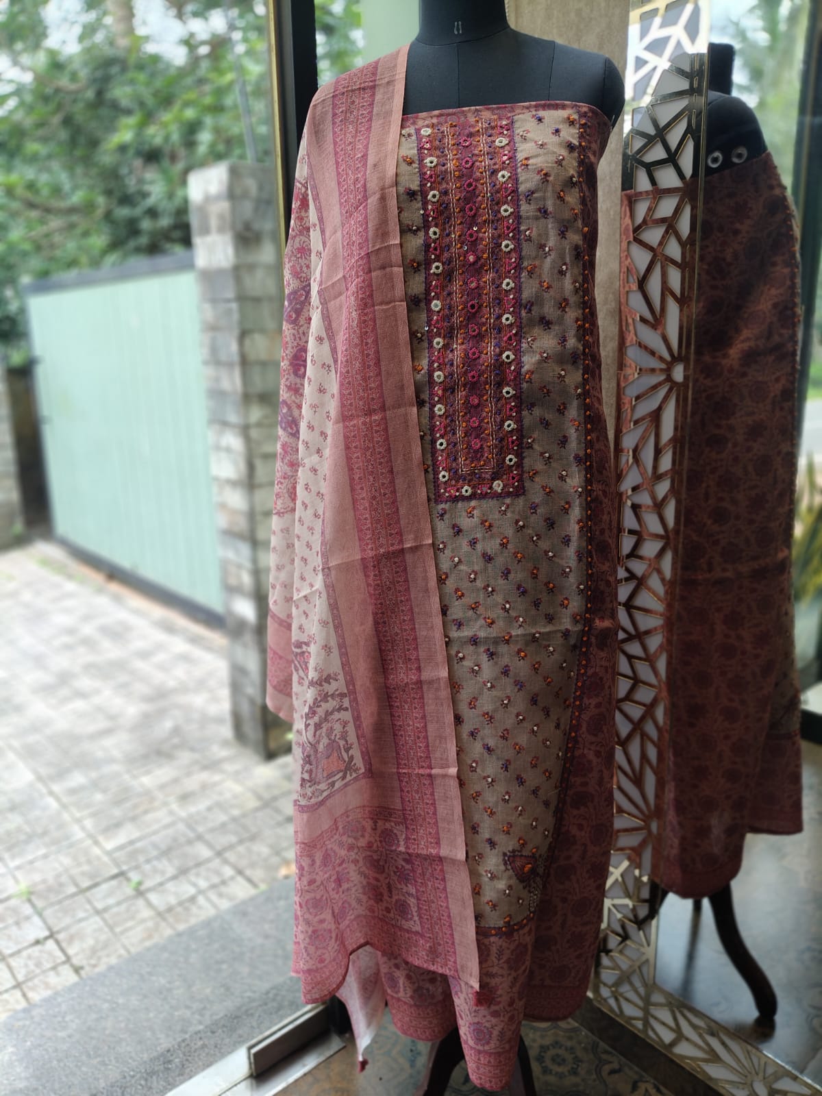 JUTE LINEN MIX MATERIAL(PINK)