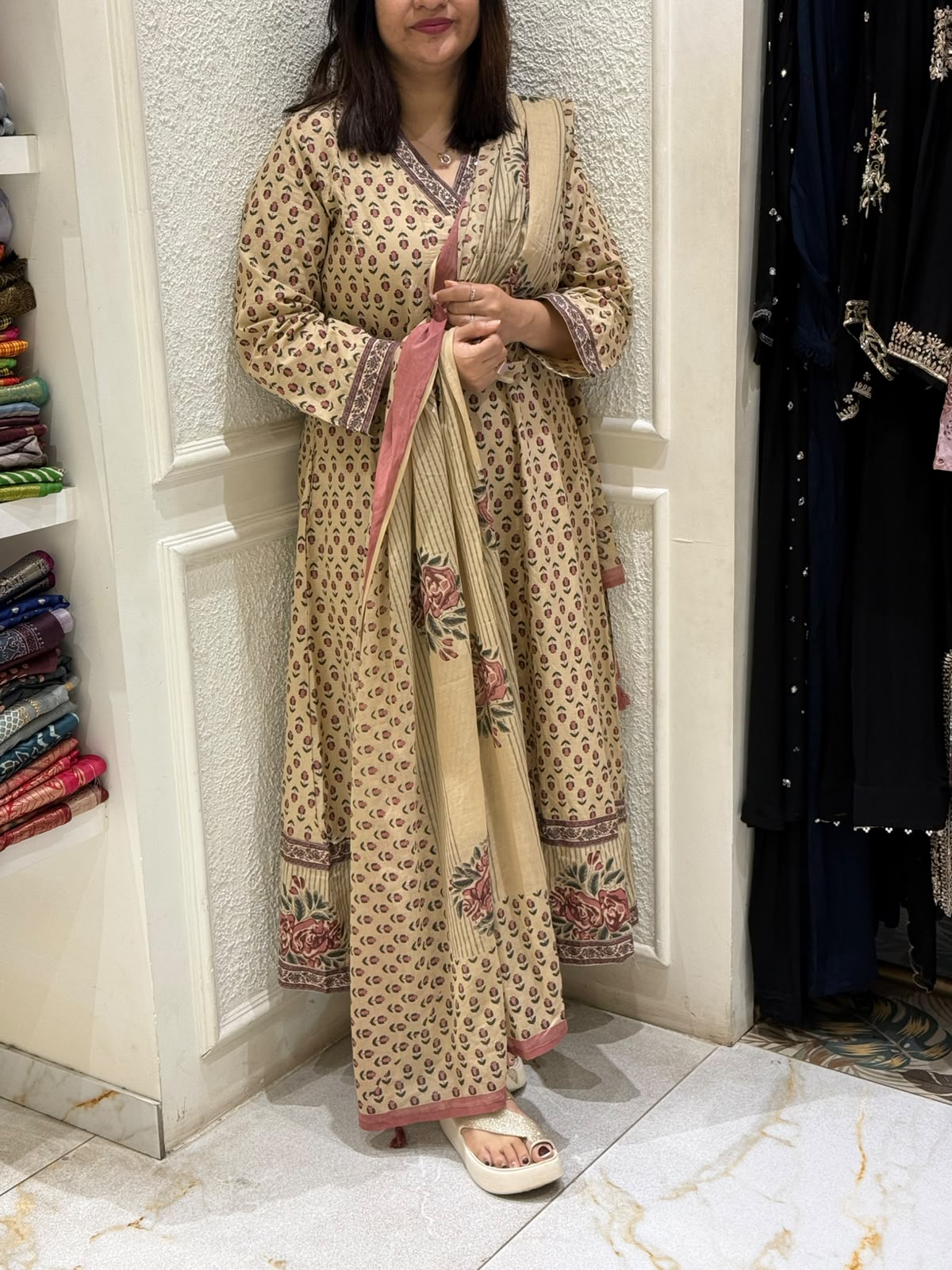CREAM & BROWN FLORAL PRINTED KURTA SET-52692