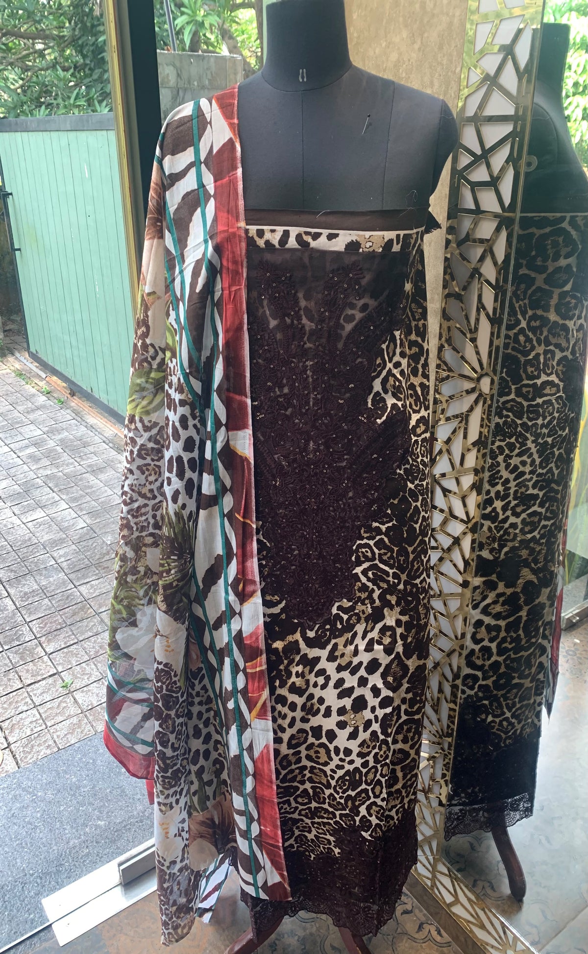 ANIMAL PRINT PAKISTANI MATERIAL -30766