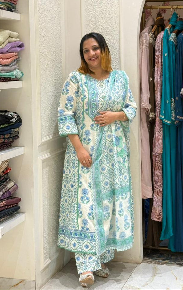 WHITE & BLUE COTTON FULL SALAR SET - 30720
