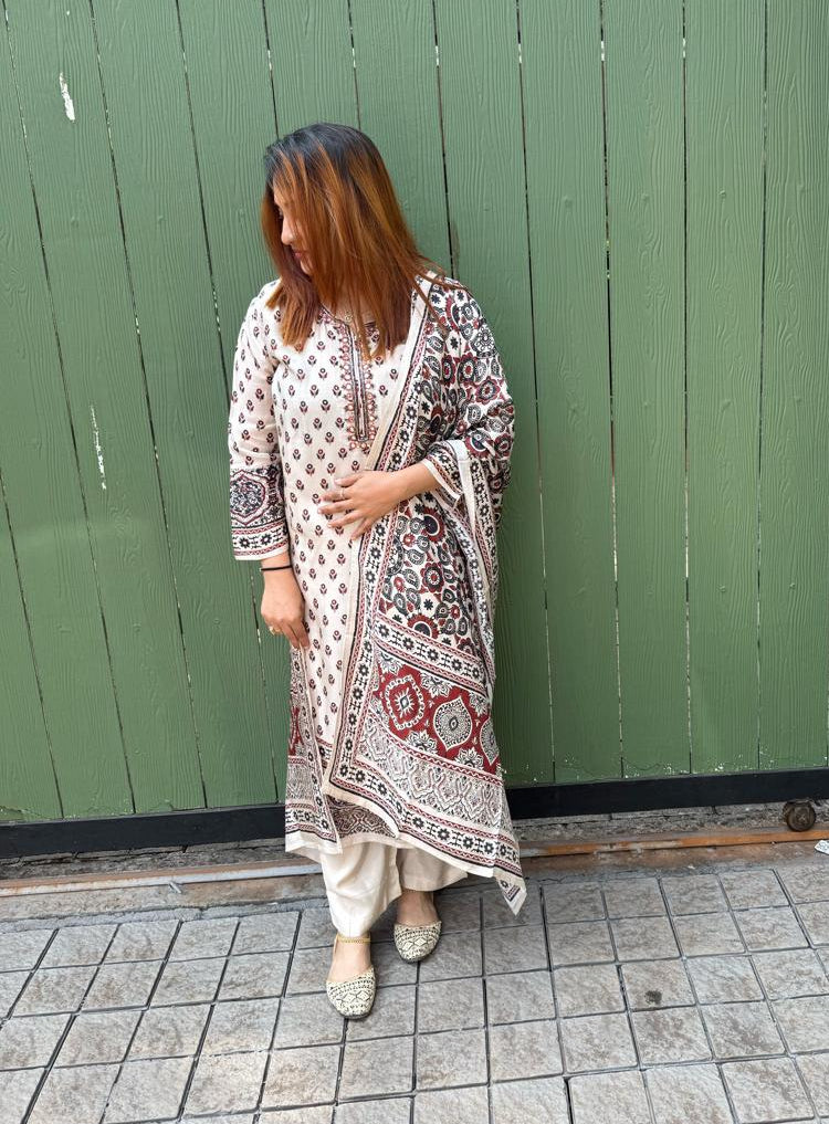 WHITE SILK FULL SALWAR SET - 30467