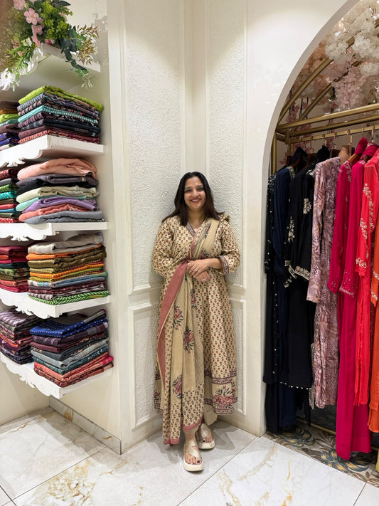 CREAM & BROWN FLORAL PRINTED KURTA SET-52692