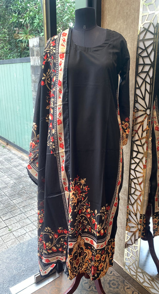 BLACK PAKISTANI KAFTHAN SUITE-30772