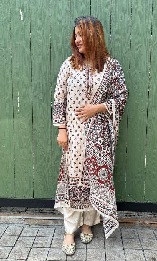 WHITE SILK FULL SALWAR SET - 30467