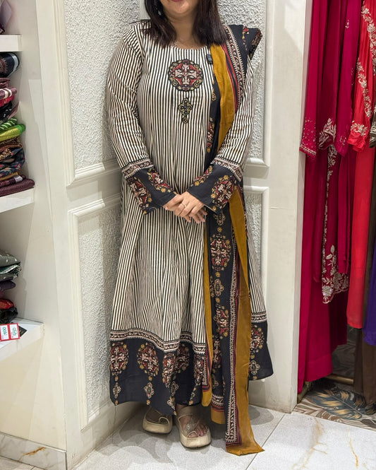 BLACK SALWAR SET - 52716